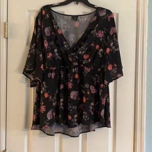Torrid size 1 floral wrap top